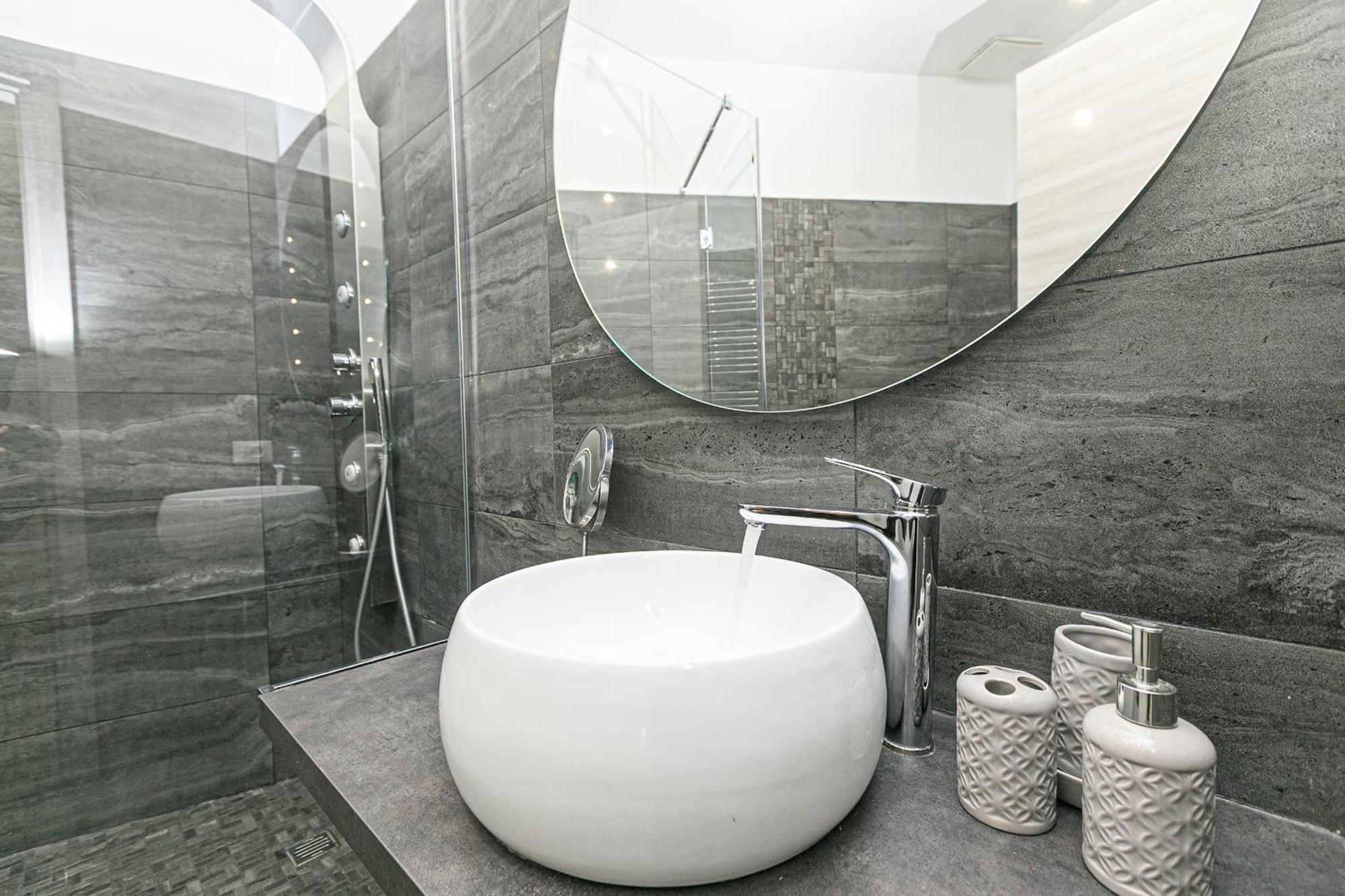 Apartment Dclass Acquario Chocolate