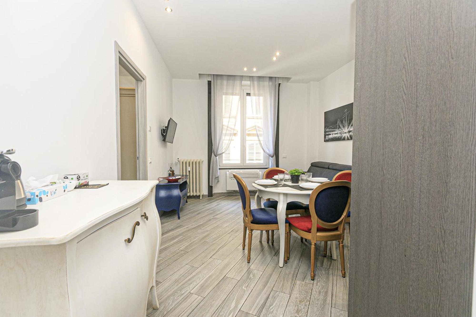 Dclass Acquario Chocolate Apartment Genua